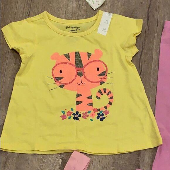 Toddler girl bundle 3 - Picture 2 of 7